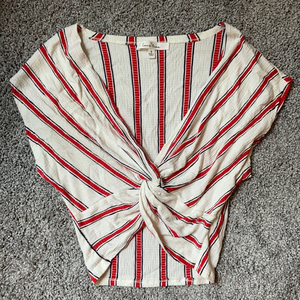 Crop top tee